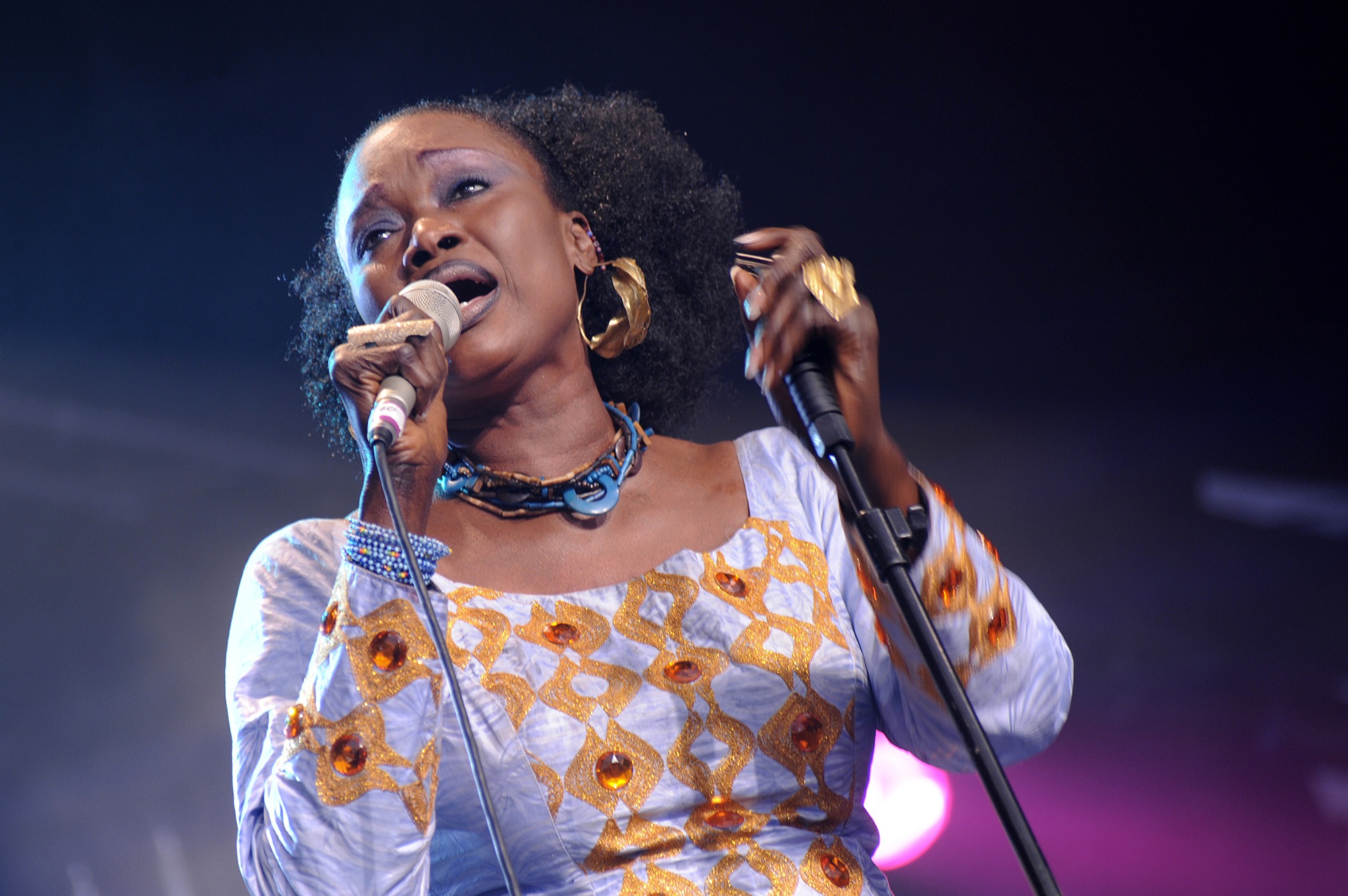 Oumou Sangaré at the Cambridge Folk Festival, 2009.
