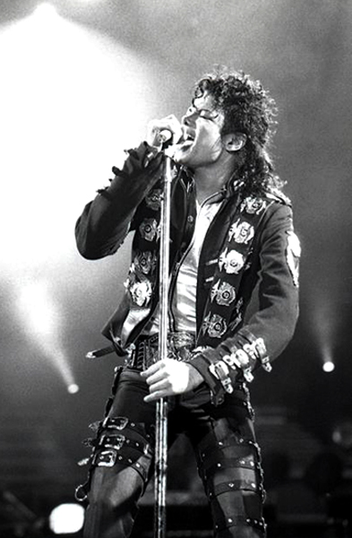 Michael Jackson performing in Vienna, 1988.