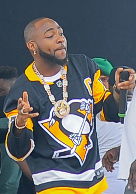 Davido performing at the Lagos City Marathon gala, 2020.
