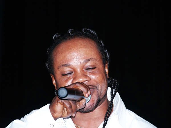 Daddy Lumba singing in performance.