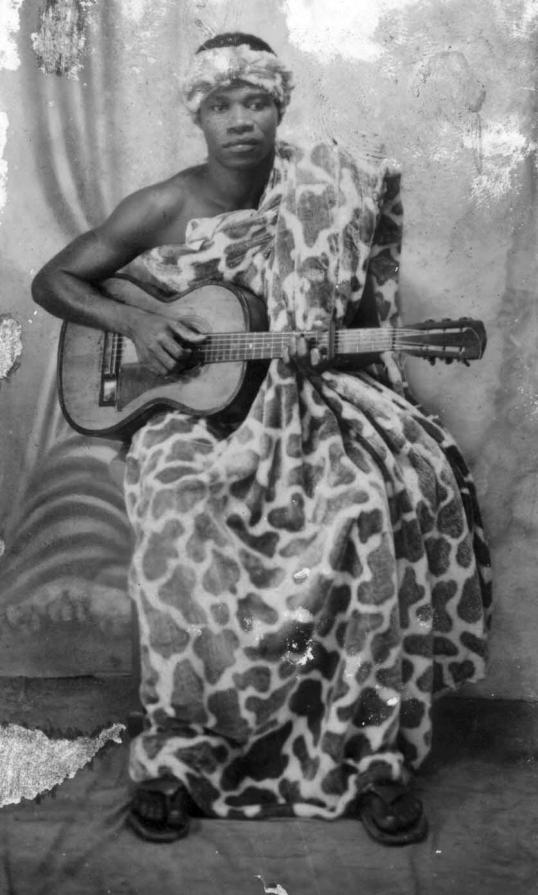 Kwaa Mensah with a guitar, 1947.